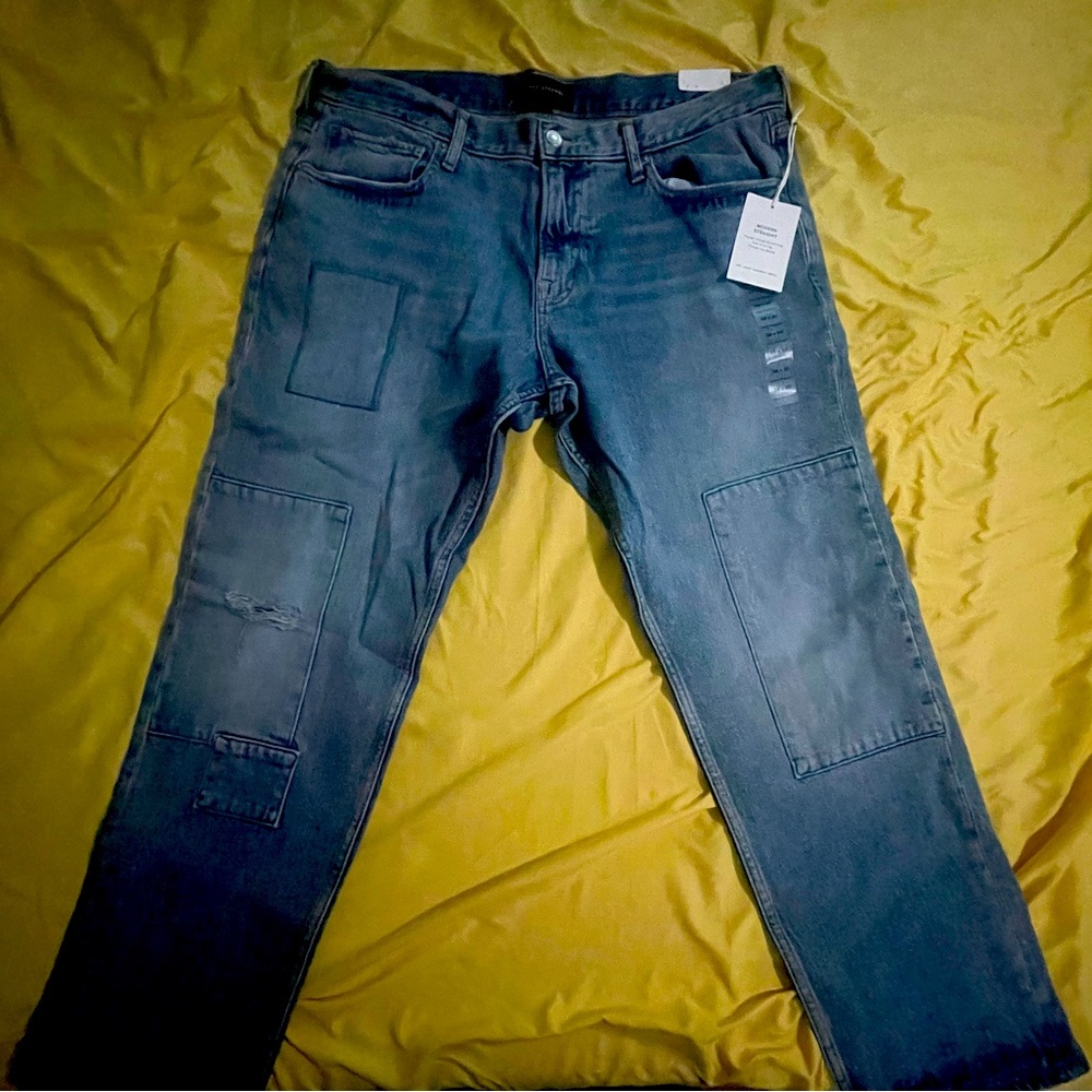 *NWT* Walmart Young Men’s Free Assembly Jeans Size 38 x 30